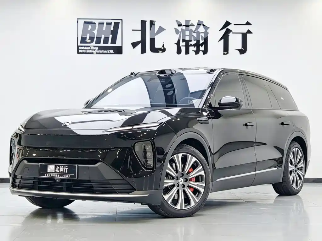 NIO ES8 2023