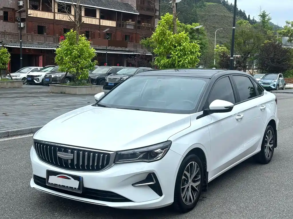 Geely Emgrand 2024