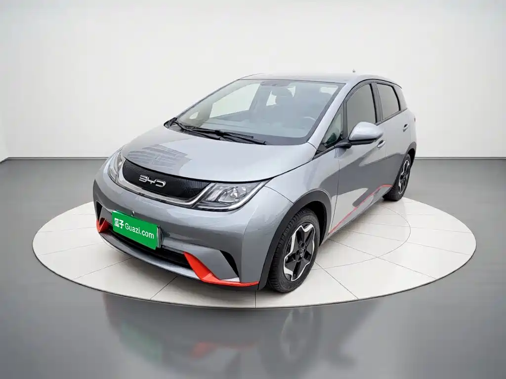 BYD Dolphin 2023