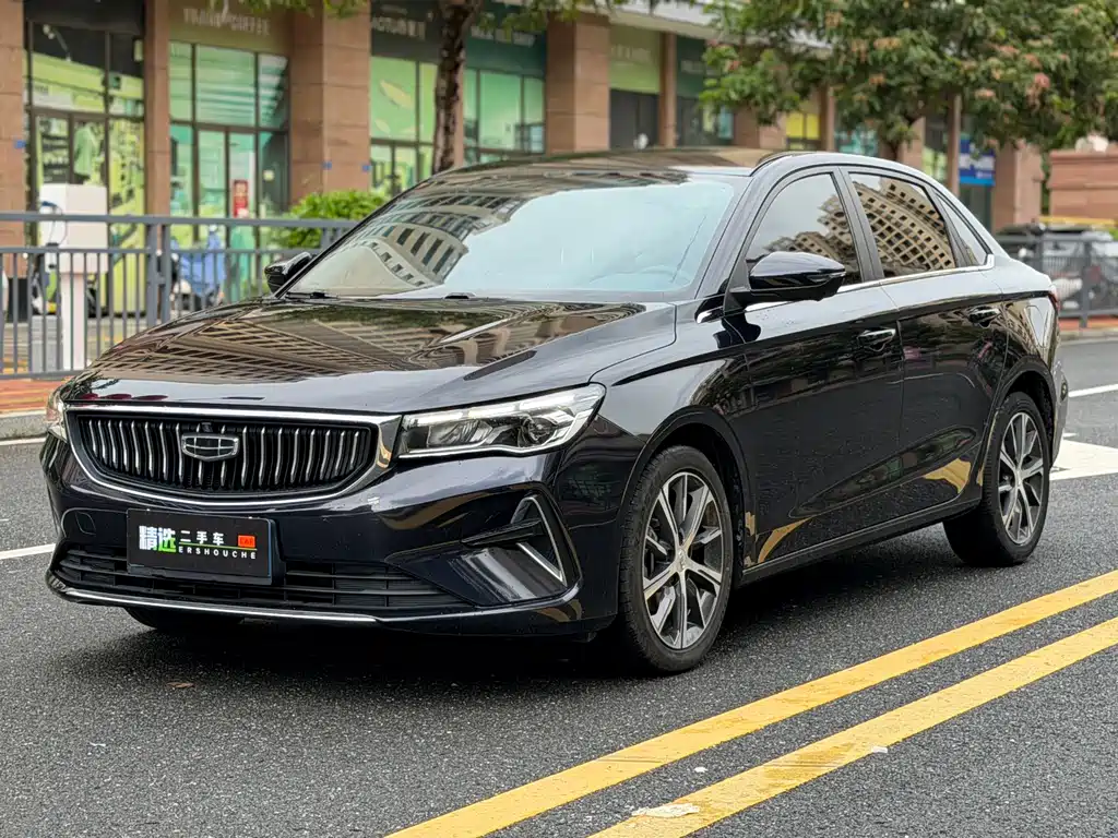 Geely Emgrand 2023
