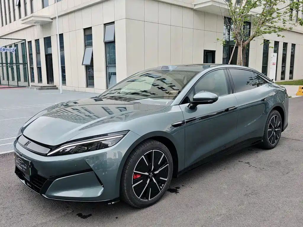 BYD 汉L 2026