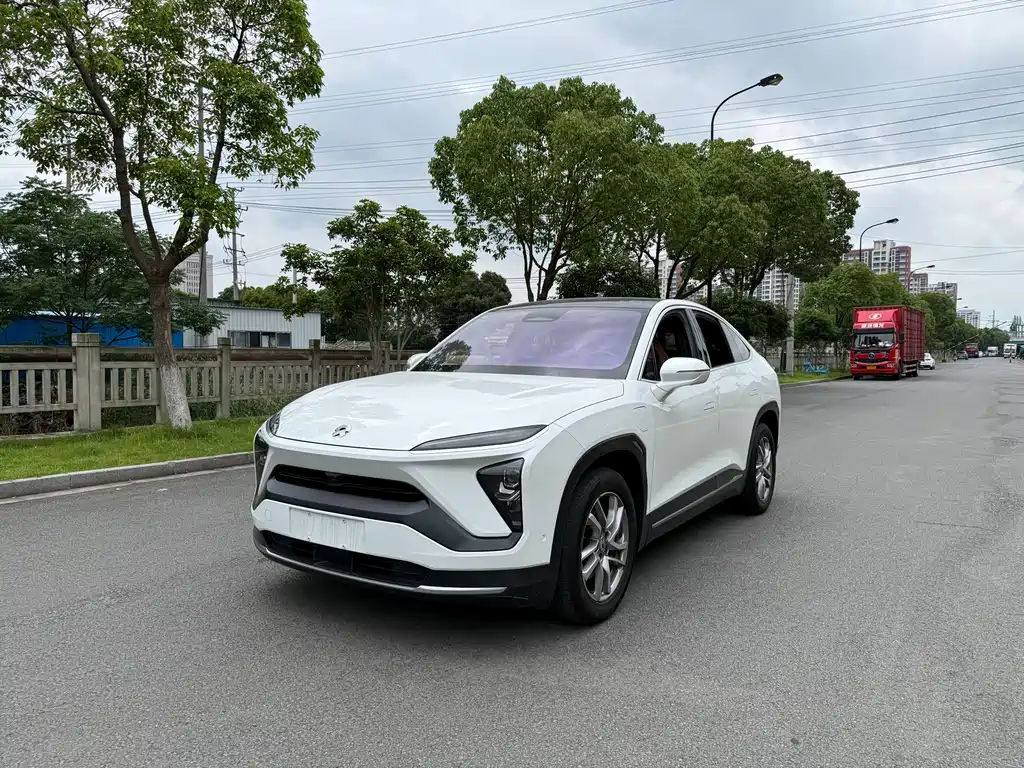 NIO EC6 2021