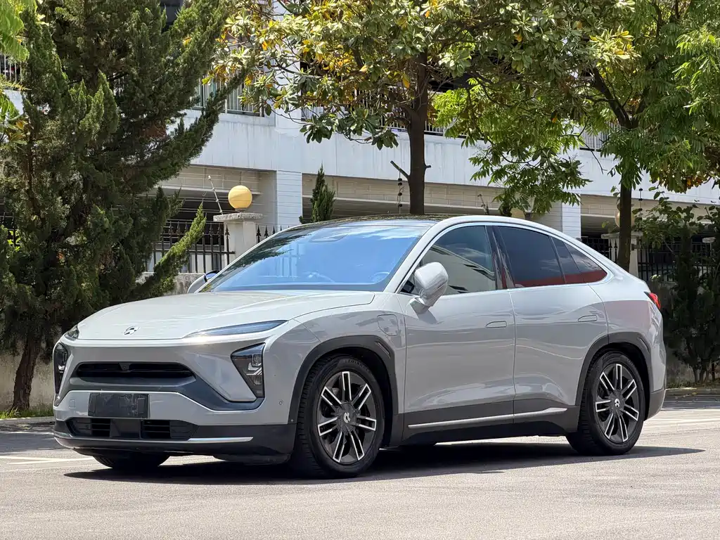 NIO EC6 2021