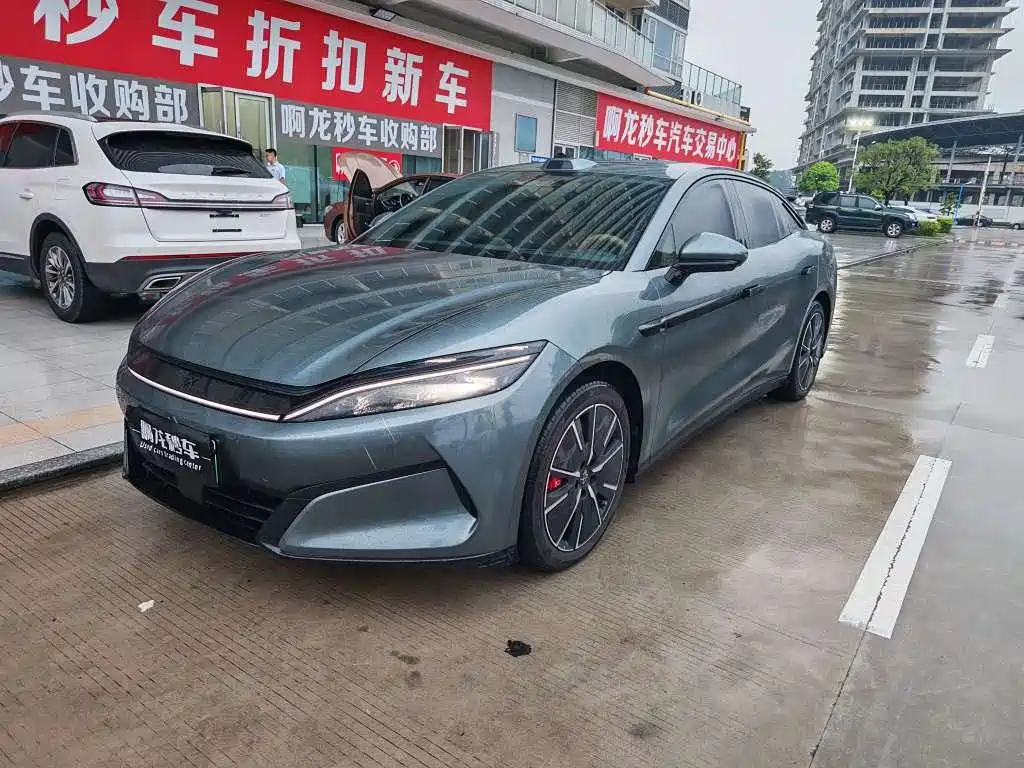 BYD 汉L 2025