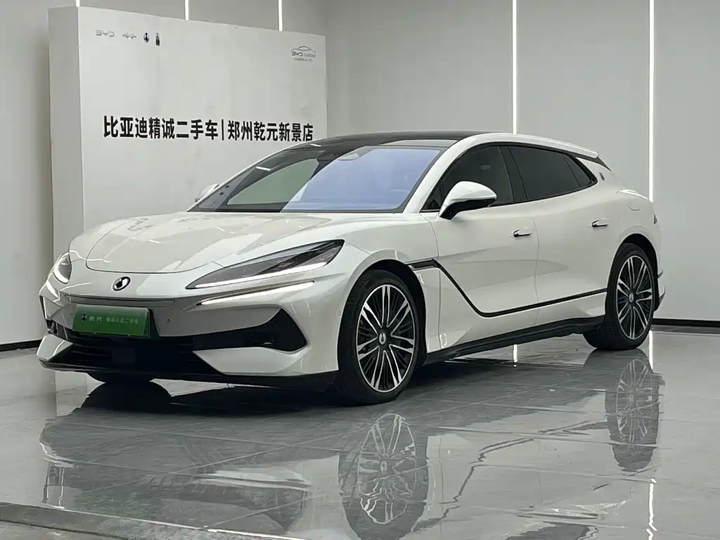 Denza Denza Z9GT 2024