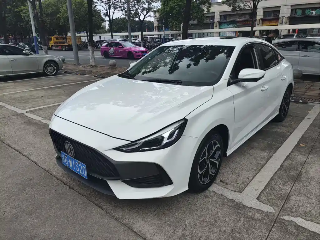 MG MG5 2023