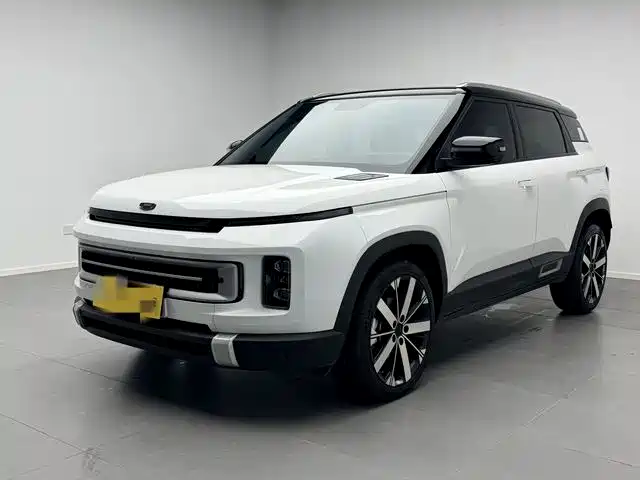 Geely Icon 2023