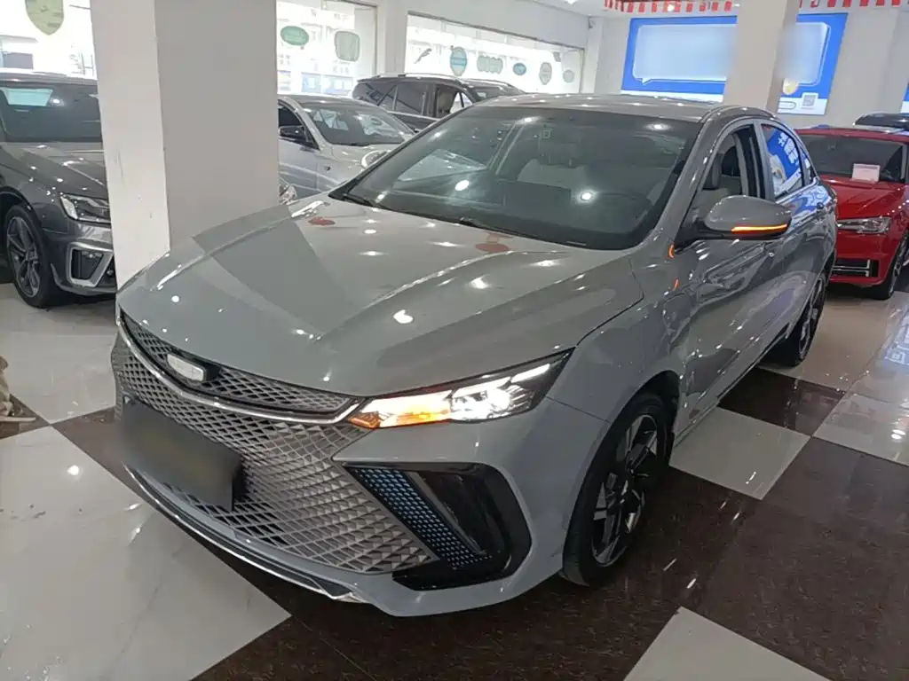 Geely L HiP 2023