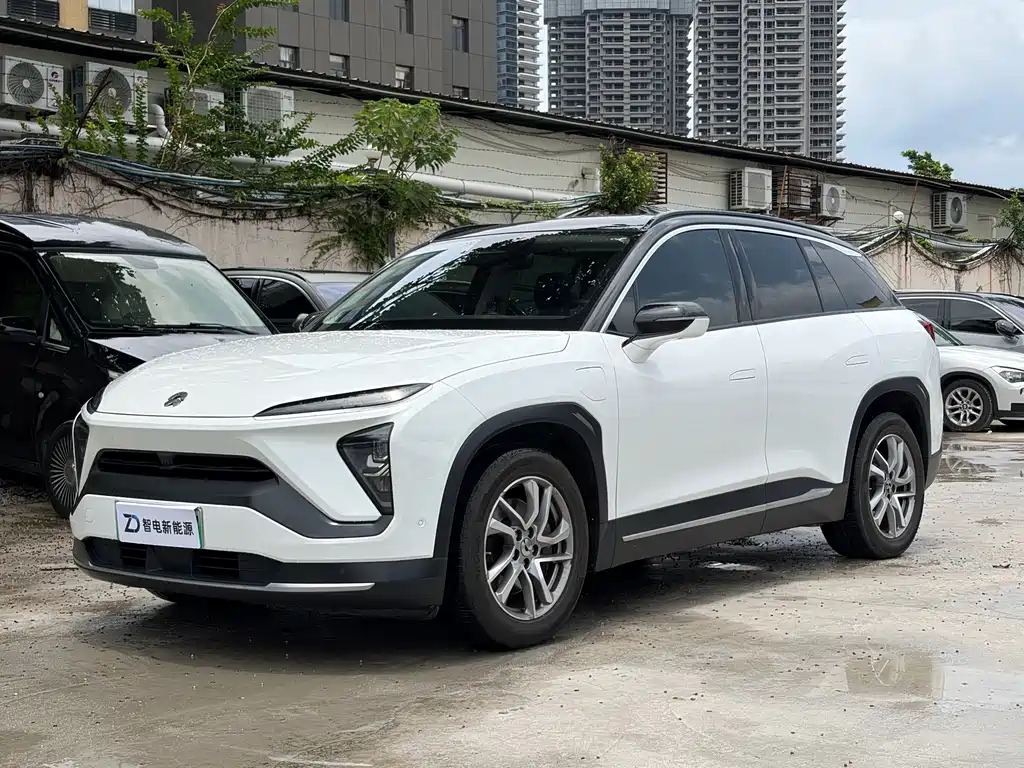 NIO ES6 2021
