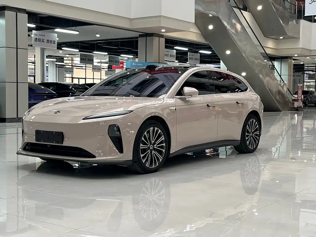 NIO ET5T 2024