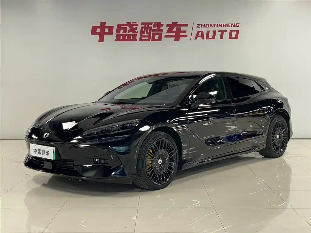 Denza Denza Z9GT 2025
