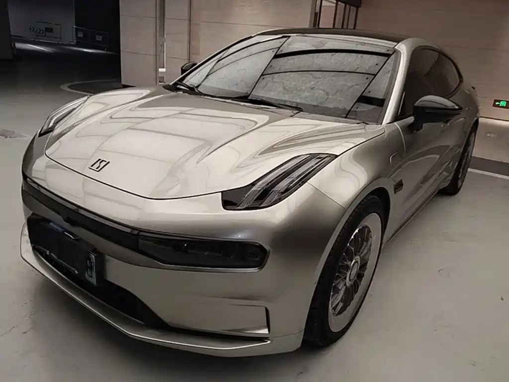 Zeekr 001 2022