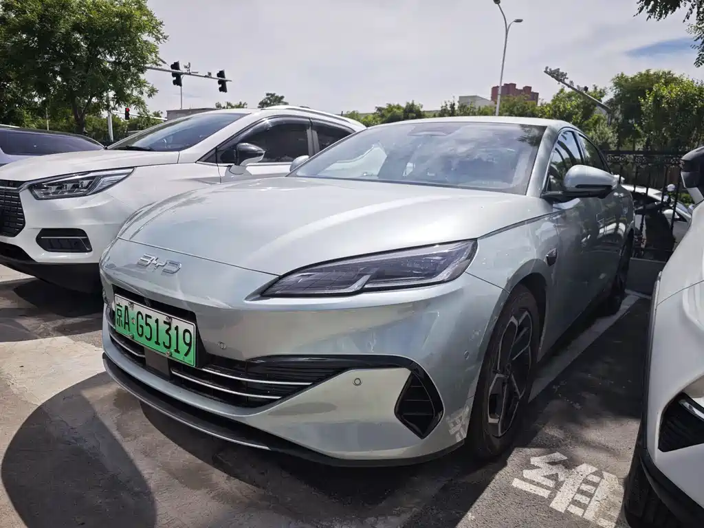 BYD 海豹06 2025