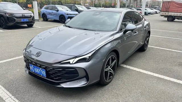 MG7 2025 2.0T automatic Trophy+ super sports version