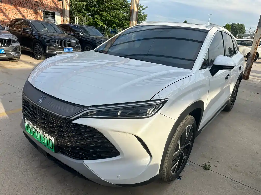 BYD L DM-i 2024
