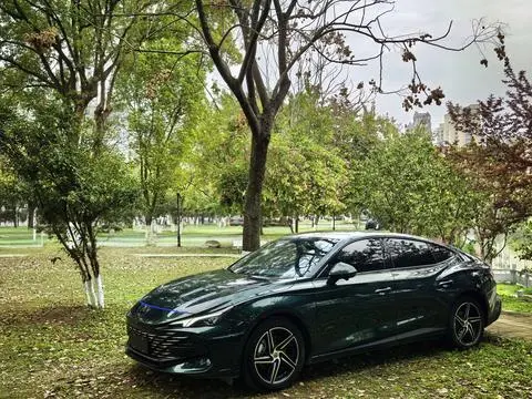 MG7 2023 1.5T DCT Ultimate Deluxe Edition