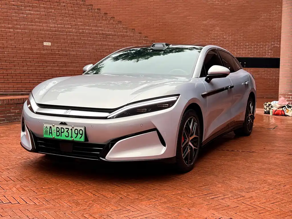 BYD 汉L 2025