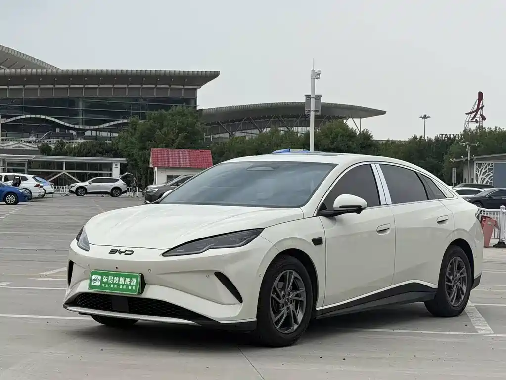 BYD 海豹06 2025