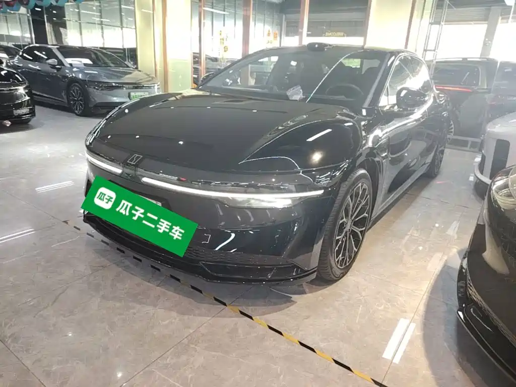 Zeekr 007 2024