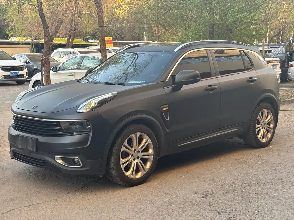 Lynk & Co 01 2018