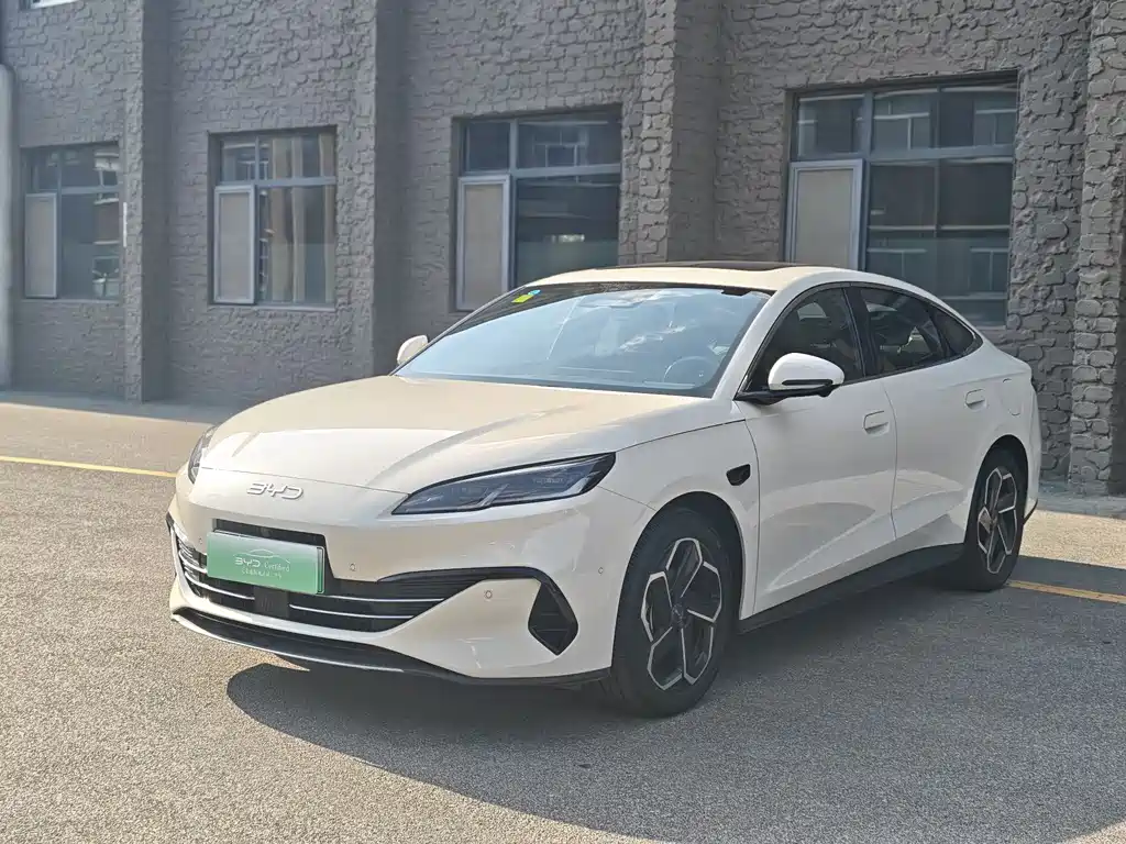 BYD 海豹06 2025
