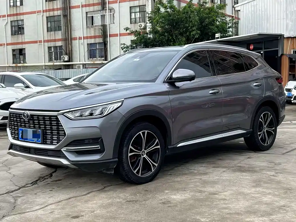 BYD PLUS 2021