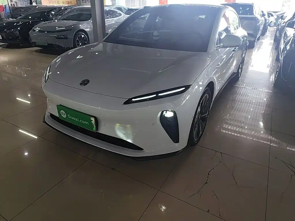 NIO ET5T 2023