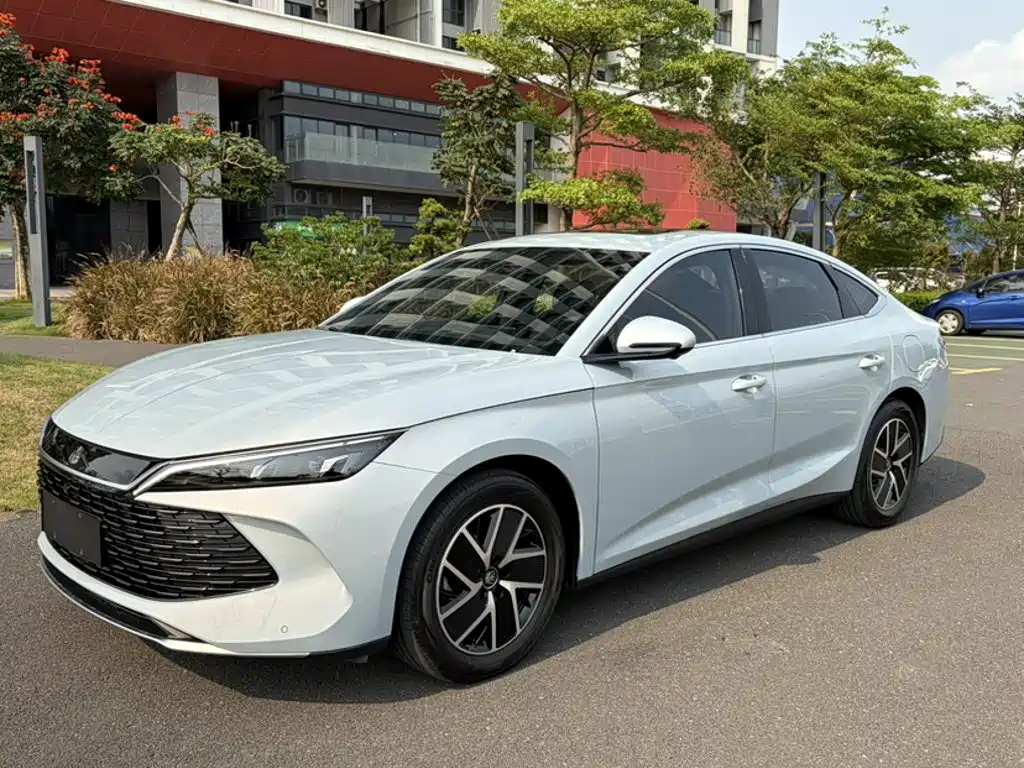 BYD Qin L 2025