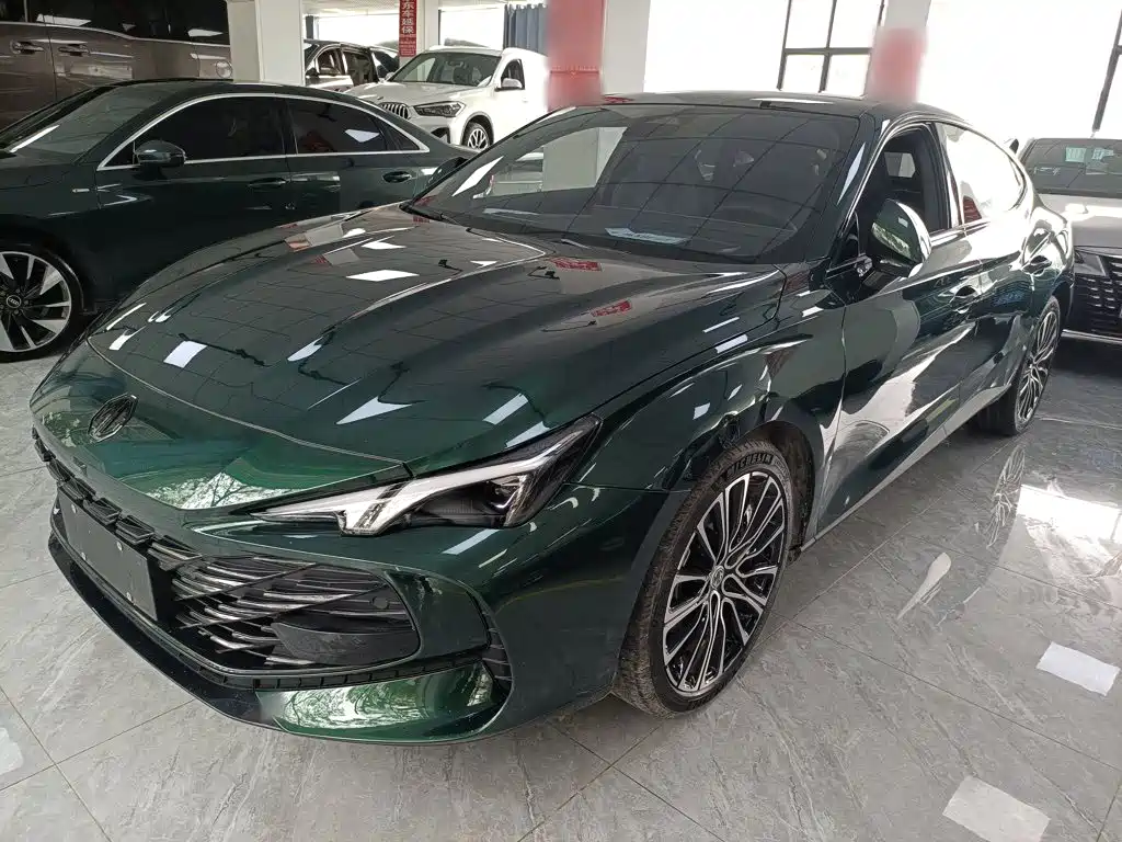 MG MG7 2025