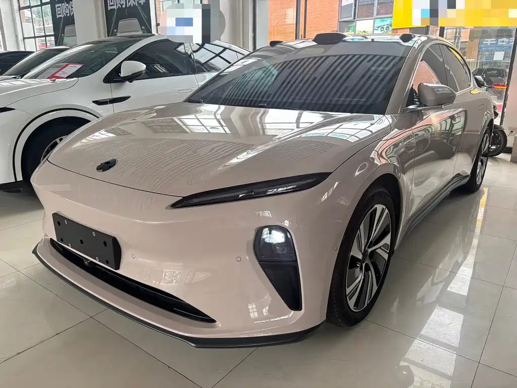 NIO ET5 2024