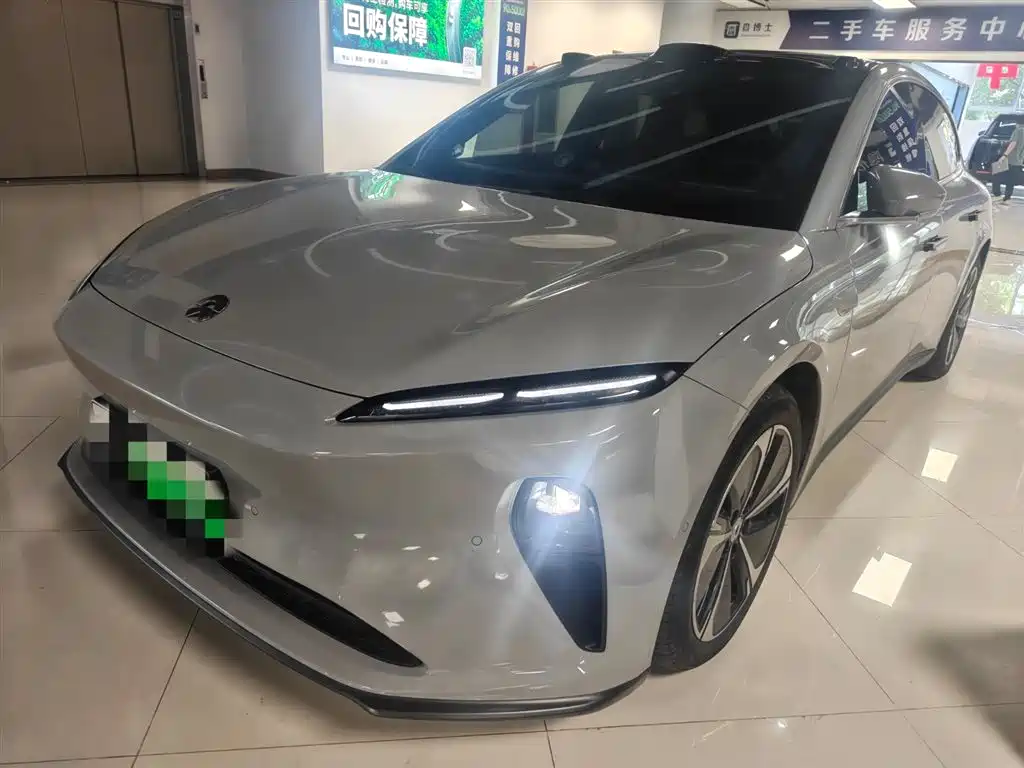 NIO ET5T 2024