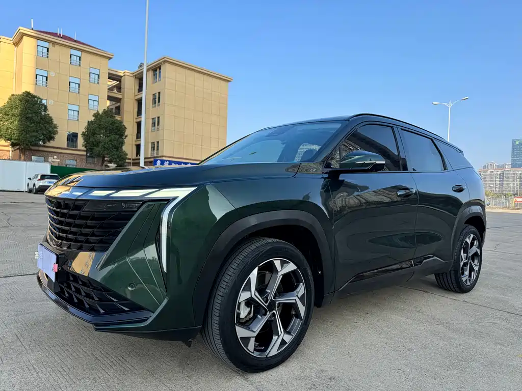 Geely Boyue L 2024