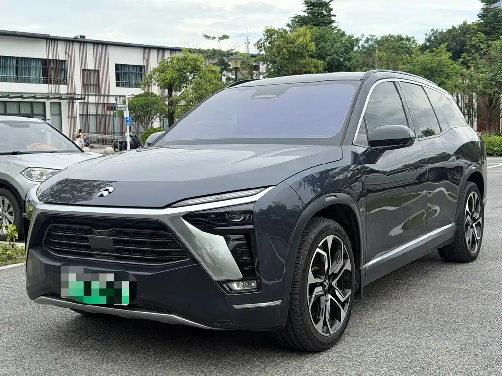NIO ES8 2020