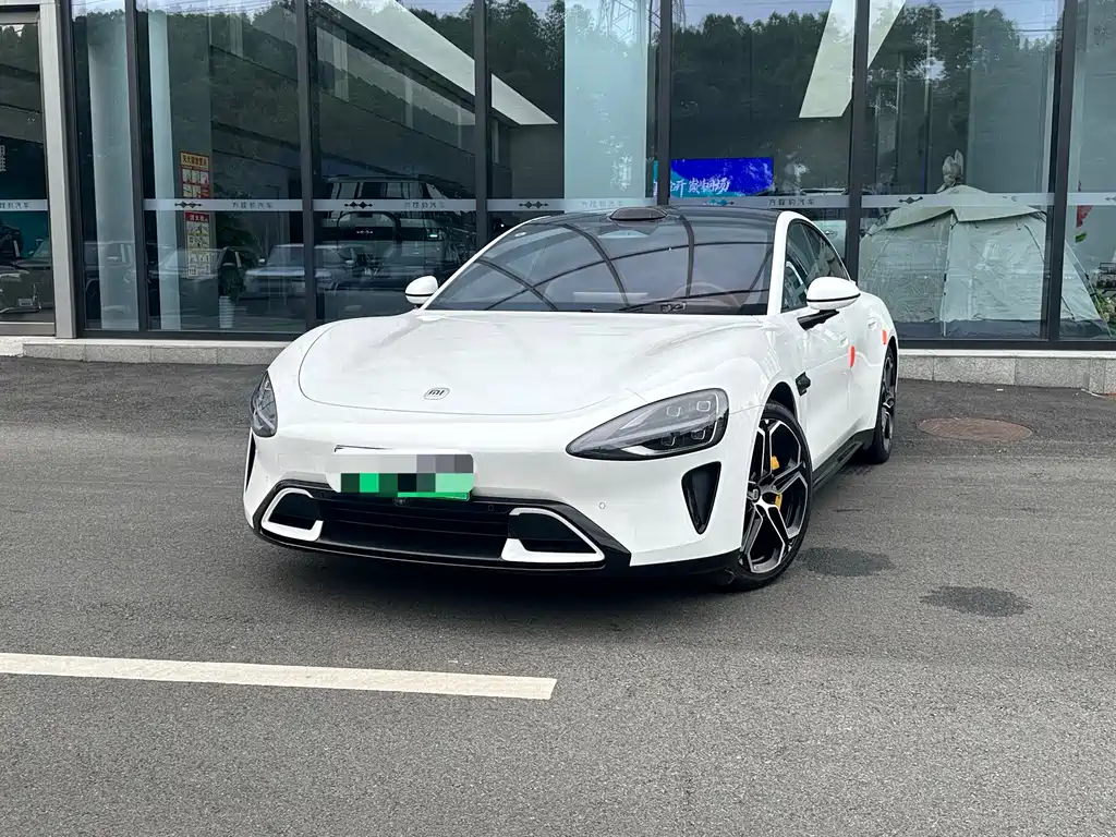 Xiaomi SU7 2024