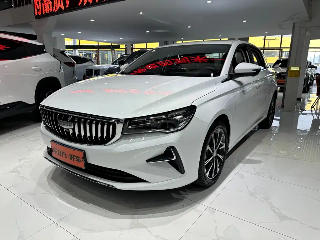 Geely Emgrand 2025