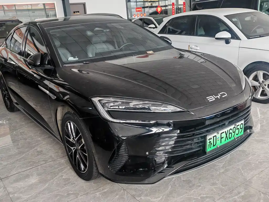 BYD Seal 07 DM-i 2025