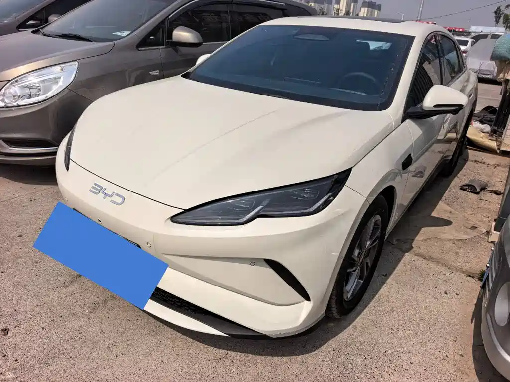 BYD 海豹06 2025