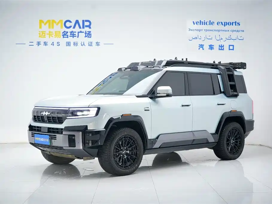 Fang Cheng Bao Leopard 8 2025