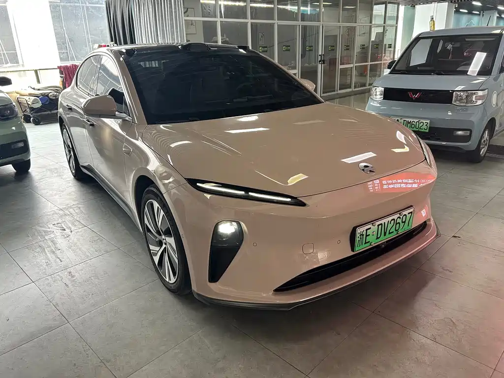 NIO ET5 2024