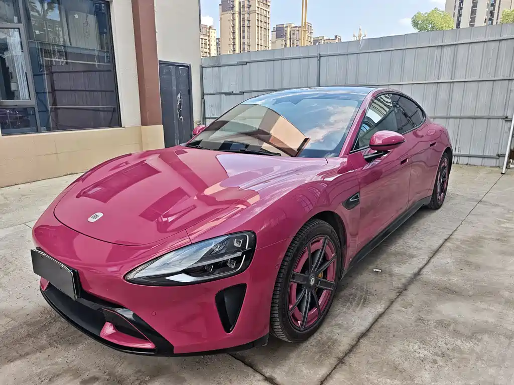 Xiaomi SU7 2025