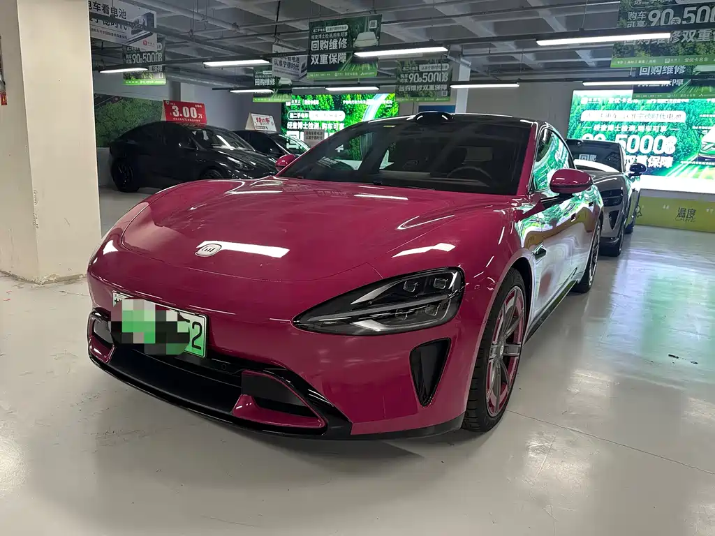 Xiaomi SU7 2025