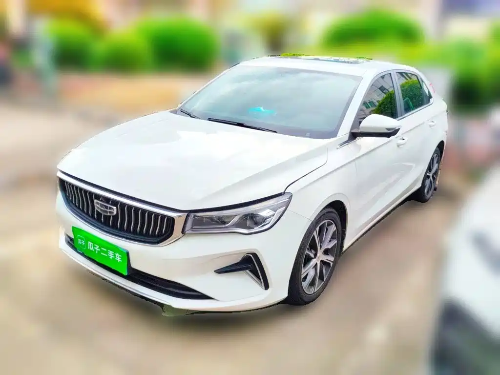 Geely Emgrand 2023