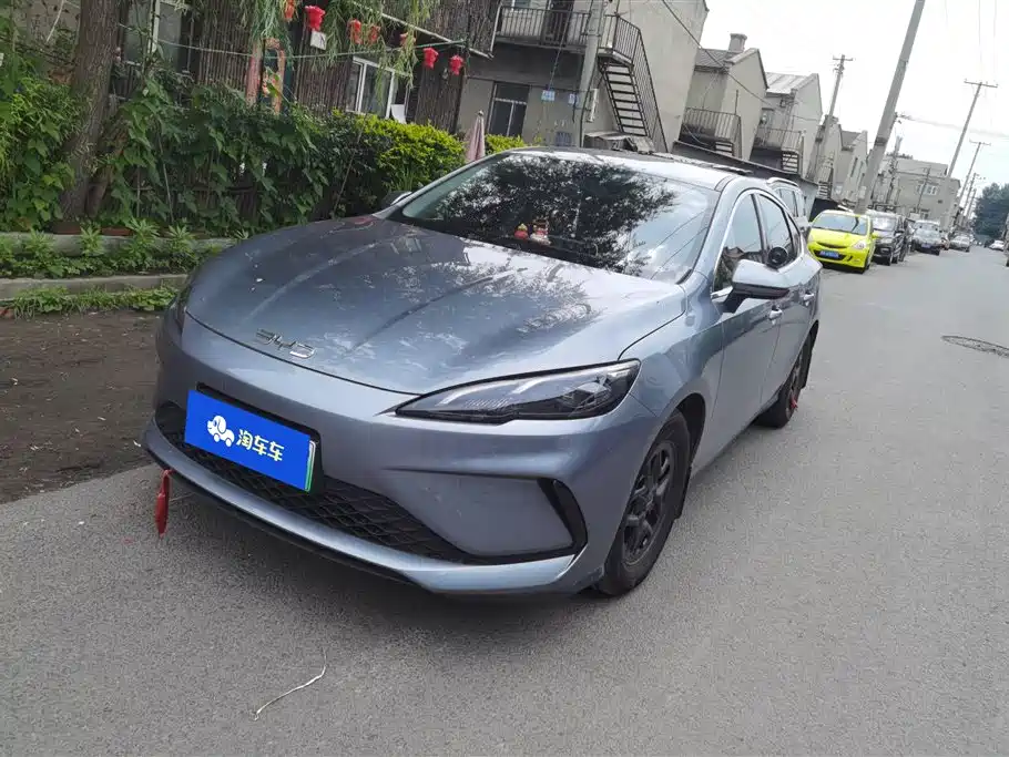 BYD Seal 05 DM-i 2025