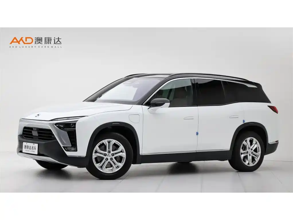 NIO ES8 2021