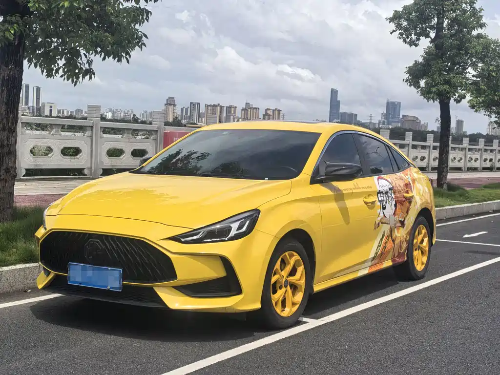 MG MG5 2021