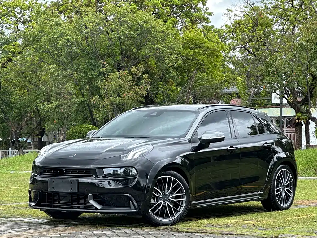 Lynk & Co 02 Hatchback 2022
