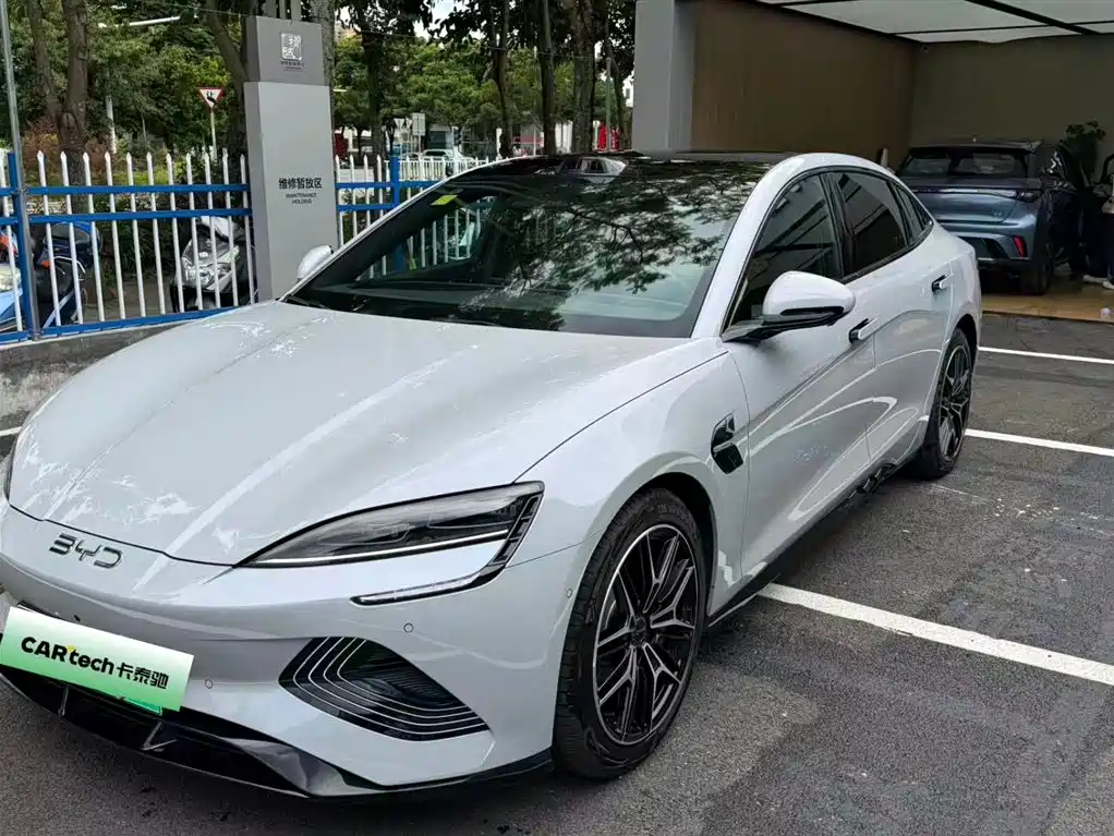 BYD Seal 2025