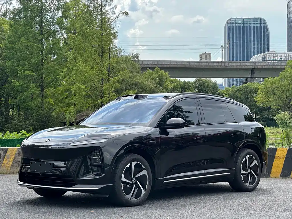 NIO ES6 2025