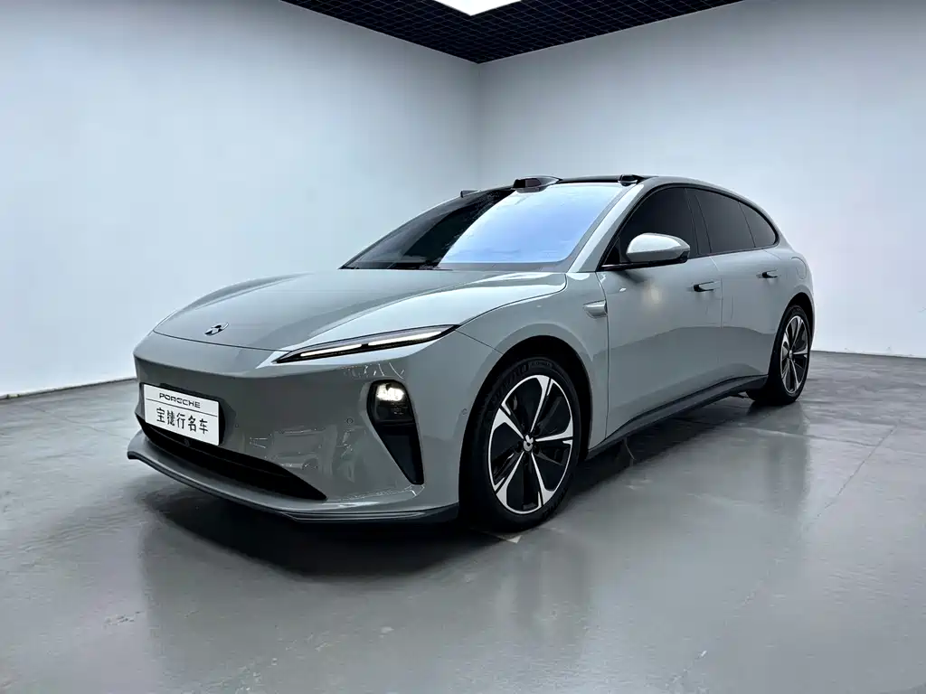 NIO ET5T 2024