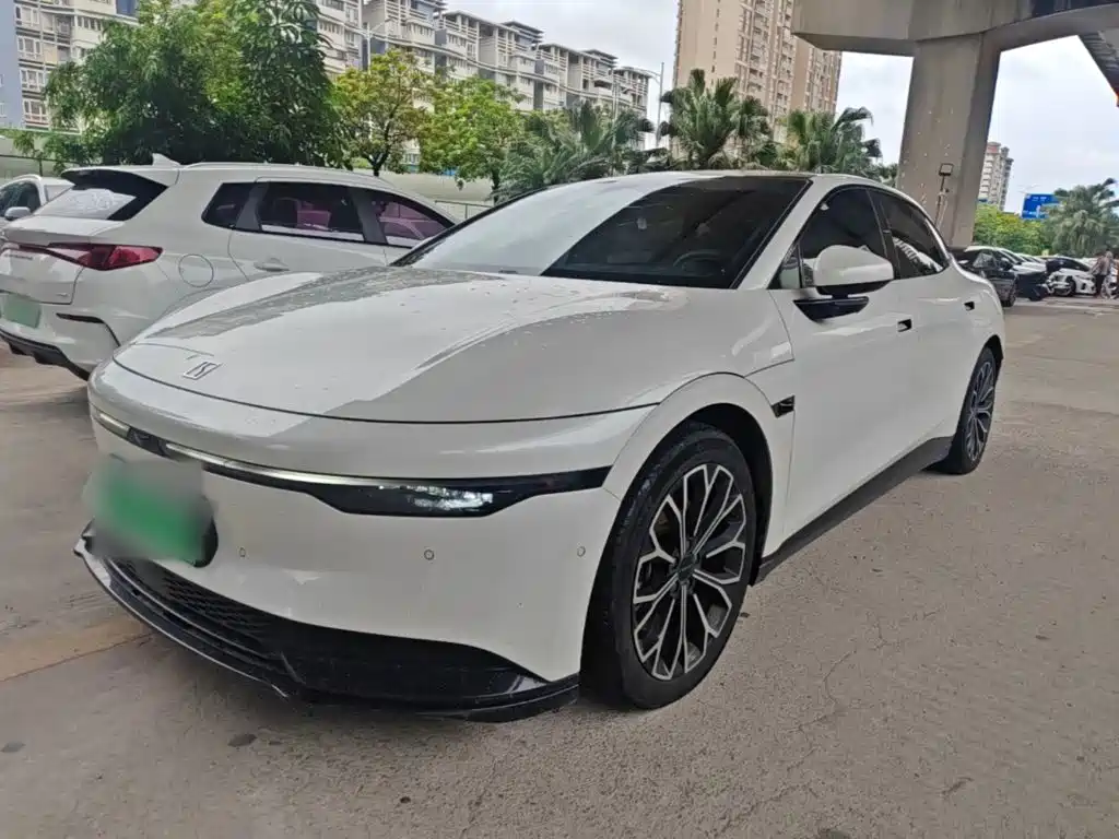 Zeekr 007 2024